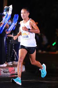 BIB: 24236
                            <button type="button" onclick="openModal(16949642)" class="btn btn-primary btn-sm float-right btn-popup" data-toggle="modal" data-target=".modal-high-quality">
                        <i class="fas fa-shopping-cart"></i> Add to Cart
                    </button>
                                            <button type="button" onclick="isThisMe(16949642, true)" class="btn btn-success btn-sm float-right btn-popup btn-isme hidden" data-toggle="tooltip" data-placement="bottom" title="นี่คือรูปของคุณใช่ไหม คลิกที่นี่เพื่อเอาเข้าอัลบั้ม">
                        <i class="fas fa-plus"></i> Add to album
                    </button>
                    <button type="button" onclick="isThisMe(16949642, false)" class="btn btn-warning btn-sm float-right btn-popup btn-isnotme hidden">
                        <i class="fas fa-ban"></i> Remove from album
                    </button>