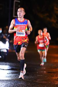 BIB: 20046
                            <button type="button" onclick="openModal(16952498)" class="btn btn-primary btn-sm float-right btn-popup" data-toggle="modal" data-target=".modal-high-quality">
                        <i class="fas fa-shopping-cart"></i> Add to Cart
                    </button>
                                            <button type="button" onclick="isThisMe(16952498, true)" class="btn btn-success btn-sm float-right btn-popup btn-isme hidden" data-toggle="tooltip" data-placement="bottom" title="นี่คือรูปของคุณใช่ไหม คลิกที่นี่เพื่อเอาเข้าอัลบั้ม">
                        <i class="fas fa-plus"></i> Add to album
                    </button>
                    <button type="button" onclick="isThisMe(16952498, false)" class="btn btn-warning btn-sm float-right btn-popup btn-isnotme hidden">
                        <i class="fas fa-ban"></i> Remove from album
                    </button>