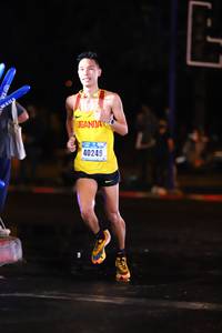 BIB: 40249
                            <button type="button" onclick="openModal(16949928)" class="btn btn-primary btn-sm float-right btn-popup" data-toggle="modal" data-target=".modal-high-quality">
                        <i class="fas fa-shopping-cart"></i> Add to Cart
                    </button>
                                            <button type="button" onclick="isThisMe(16949928, true)" class="btn btn-success btn-sm float-right btn-popup btn-isme hidden" data-toggle="tooltip" data-placement="bottom" title="นี่คือรูปของคุณใช่ไหม คลิกที่นี่เพื่อเอาเข้าอัลบั้ม">
                        <i class="fas fa-plus"></i> Add to album
                    </button>
                    <button type="button" onclick="isThisMe(16949928, false)" class="btn btn-warning btn-sm float-right btn-popup btn-isnotme hidden">
                        <i class="fas fa-ban"></i> Remove from album
                    </button>