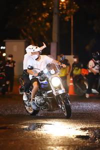 BIB: 
                            <button type="button" onclick="openModal(16943041)" class="btn btn-primary btn-sm float-right btn-popup" data-toggle="modal" data-target=".modal-high-quality">
                        <i class="fas fa-shopping-cart"></i> Add to Cart
                    </button>
                                            <button type="button" onclick="isThisMe(16943041, true)" class="btn btn-success btn-sm float-right btn-popup btn-isme hidden" data-toggle="tooltip" data-placement="bottom" title="นี่คือรูปของคุณใช่ไหม คลิกที่นี่เพื่อเอาเข้าอัลบั้ม">
                        <i class="fas fa-plus"></i> Add to album
                    </button>
                    <button type="button" onclick="isThisMe(16943041, false)" class="btn btn-warning btn-sm float-right btn-popup btn-isnotme hidden">
                        <i class="fas fa-ban"></i> Remove from album
                    </button>