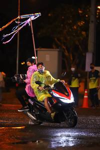 BIB: 
                            <button type="button" onclick="openModal(16943146)" class="btn btn-primary btn-sm float-right btn-popup" data-toggle="modal" data-target=".modal-high-quality">
                        <i class="fas fa-shopping-cart"></i> Add to Cart
                    </button>
                                            <button type="button" onclick="isThisMe(16943146, true)" class="btn btn-success btn-sm float-right btn-popup btn-isme hidden" data-toggle="tooltip" data-placement="bottom" title="นี่คือรูปของคุณใช่ไหม คลิกที่นี่เพื่อเอาเข้าอัลบั้ม">
                        <i class="fas fa-plus"></i> Add to album
                    </button>
                    <button type="button" onclick="isThisMe(16943146, false)" class="btn btn-warning btn-sm float-right btn-popup btn-isnotme hidden">
                        <i class="fas fa-ban"></i> Remove from album
                    </button>