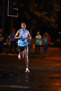 BIB: 21958
                            <button type="button" onclick="openModal(16945558)" class="btn btn-primary btn-sm float-right btn-popup" data-toggle="modal" data-target=".modal-high-quality">
                        <i class="fas fa-shopping-cart"></i> Add to Cart
                    </button>
                                            <button type="button" onclick="isThisMe(16945558, true)" class="btn btn-success btn-sm float-right btn-popup btn-isme hidden" data-toggle="tooltip" data-placement="bottom" title="นี่คือรูปของคุณใช่ไหม คลิกที่นี่เพื่อเอาเข้าอัลบั้ม">
                        <i class="fas fa-plus"></i> Add to album
                    </button>
                    <button type="button" onclick="isThisMe(16945558, false)" class="btn btn-warning btn-sm float-right btn-popup btn-isnotme hidden">
                        <i class="fas fa-ban"></i> Remove from album
                    </button>