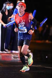 BIB: 40410
                            <button type="button" onclick="openModal(16947565)" class="btn btn-primary btn-sm float-right btn-popup" data-toggle="modal" data-target=".modal-high-quality">
                        <i class="fas fa-shopping-cart"></i> Add to Cart
                    </button>
                                            <button type="button" onclick="isThisMe(16947565, true)" class="btn btn-success btn-sm float-right btn-popup btn-isme hidden" data-toggle="tooltip" data-placement="bottom" title="นี่คือรูปของคุณใช่ไหม คลิกที่นี่เพื่อเอาเข้าอัลบั้ม">
                        <i class="fas fa-plus"></i> Add to album
                    </button>
                    <button type="button" onclick="isThisMe(16947565, false)" class="btn btn-warning btn-sm float-right btn-popup btn-isnotme hidden">
                        <i class="fas fa-ban"></i> Remove from album
                    </button>