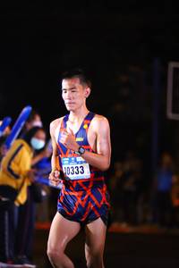 BIB: 40333
                            <button type="button" onclick="openModal(16944599)" class="btn btn-primary btn-sm float-right btn-popup" data-toggle="modal" data-target=".modal-high-quality">
                        <i class="fas fa-shopping-cart"></i> Add to Cart
                    </button>
                                            <button type="button" onclick="isThisMe(16944599, true)" class="btn btn-success btn-sm float-right btn-popup btn-isme hidden" data-toggle="tooltip" data-placement="bottom" title="นี่คือรูปของคุณใช่ไหม คลิกที่นี่เพื่อเอาเข้าอัลบั้ม">
                        <i class="fas fa-plus"></i> Add to album
                    </button>
                    <button type="button" onclick="isThisMe(16944599, false)" class="btn btn-warning btn-sm float-right btn-popup btn-isnotme hidden">
                        <i class="fas fa-ban"></i> Remove from album
                    </button>