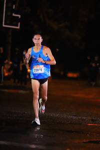 BIB: 220
                            <button type="button" onclick="openModal(16952610)" class="btn btn-primary btn-sm float-right btn-popup" data-toggle="modal" data-target=".modal-high-quality">
                        <i class="fas fa-shopping-cart"></i> Add to Cart
                    </button>
                                            <button type="button" onclick="isThisMe(16952610, true)" class="btn btn-success btn-sm float-right btn-popup btn-isme hidden" data-toggle="tooltip" data-placement="bottom" title="นี่คือรูปของคุณใช่ไหม คลิกที่นี่เพื่อเอาเข้าอัลบั้ม">
                        <i class="fas fa-plus"></i> Add to album
                    </button>
                    <button type="button" onclick="isThisMe(16952610, false)" class="btn btn-warning btn-sm float-right btn-popup btn-isnotme hidden">
                        <i class="fas fa-ban"></i> Remove from album
                    </button>