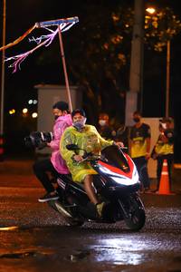 BIB: 
                            <button type="button" onclick="openModal(16943268)" class="btn btn-primary btn-sm float-right btn-popup" data-toggle="modal" data-target=".modal-high-quality">
                        <i class="fas fa-shopping-cart"></i> Add to Cart
                    </button>
                                            <button type="button" onclick="isThisMe(16943268, true)" class="btn btn-success btn-sm float-right btn-popup btn-isme hidden" data-toggle="tooltip" data-placement="bottom" title="นี่คือรูปของคุณใช่ไหม คลิกที่นี่เพื่อเอาเข้าอัลบั้ม">
                        <i class="fas fa-plus"></i> Add to album
                    </button>
                    <button type="button" onclick="isThisMe(16943268, false)" class="btn btn-warning btn-sm float-right btn-popup btn-isnotme hidden">
                        <i class="fas fa-ban"></i> Remove from album
                    </button>