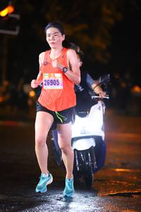 BIB: 26905
                            <button type="button" onclick="openModal(16952603)" class="btn btn-primary btn-sm float-right btn-popup" data-toggle="modal" data-target=".modal-high-quality">
                        <i class="fas fa-shopping-cart"></i> Add to Cart
                    </button>
                                            <button type="button" onclick="isThisMe(16952603, true)" class="btn btn-success btn-sm float-right btn-popup btn-isme hidden" data-toggle="tooltip" data-placement="bottom" title="นี่คือรูปของคุณใช่ไหม คลิกที่นี่เพื่อเอาเข้าอัลบั้ม">
                        <i class="fas fa-plus"></i> Add to album
                    </button>
                    <button type="button" onclick="isThisMe(16952603, false)" class="btn btn-warning btn-sm float-right btn-popup btn-isnotme hidden">
                        <i class="fas fa-ban"></i> Remove from album
                    </button>