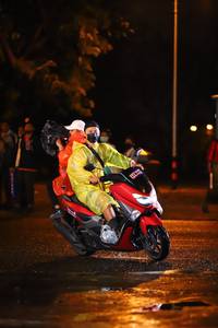 BIB: 
                            <button type="button" onclick="openModal(16943415)" class="btn btn-primary btn-sm float-right btn-popup" data-toggle="modal" data-target=".modal-high-quality">
                        <i class="fas fa-shopping-cart"></i> Add to Cart
                    </button>
                                            <button type="button" onclick="isThisMe(16943415, true)" class="btn btn-success btn-sm float-right btn-popup btn-isme hidden" data-toggle="tooltip" data-placement="bottom" title="นี่คือรูปของคุณใช่ไหม คลิกที่นี่เพื่อเอาเข้าอัลบั้ม">
                        <i class="fas fa-plus"></i> Add to album
                    </button>
                    <button type="button" onclick="isThisMe(16943415, false)" class="btn btn-warning btn-sm float-right btn-popup btn-isnotme hidden">
                        <i class="fas fa-ban"></i> Remove from album
                    </button>