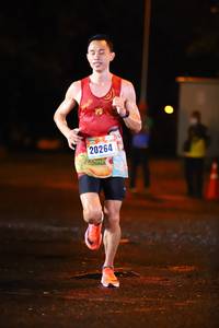 BIB: 20264
                            <button type="button" onclick="openModal(16950785)" class="btn btn-primary btn-sm float-right btn-popup" data-toggle="modal" data-target=".modal-high-quality">
                        <i class="fas fa-shopping-cart"></i> Add to Cart
                    </button>
                                            <button type="button" onclick="isThisMe(16950785, true)" class="btn btn-success btn-sm float-right btn-popup btn-isme hidden" data-toggle="tooltip" data-placement="bottom" title="นี่คือรูปของคุณใช่ไหม คลิกที่นี่เพื่อเอาเข้าอัลบั้ม">
                        <i class="fas fa-plus"></i> Add to album
                    </button>
                    <button type="button" onclick="isThisMe(16950785, false)" class="btn btn-warning btn-sm float-right btn-popup btn-isnotme hidden">
                        <i class="fas fa-ban"></i> Remove from album
                    </button>