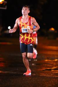 BIB: 2118
                            <button type="button" onclick="openModal(16947883)" class="btn btn-primary btn-sm float-right btn-popup" data-toggle="modal" data-target=".modal-high-quality">
                        <i class="fas fa-shopping-cart"></i> Add to Cart
                    </button>
                                            <button type="button" onclick="isThisMe(16947883, true)" class="btn btn-success btn-sm float-right btn-popup btn-isme hidden" data-toggle="tooltip" data-placement="bottom" title="นี่คือรูปของคุณใช่ไหม คลิกที่นี่เพื่อเอาเข้าอัลบั้ม">
                        <i class="fas fa-plus"></i> Add to album
                    </button>
                    <button type="button" onclick="isThisMe(16947883, false)" class="btn btn-warning btn-sm float-right btn-popup btn-isnotme hidden">
                        <i class="fas fa-ban"></i> Remove from album
                    </button>