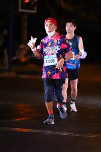 BIB: 41100
                            <button type="button" onclick="openModal(17349296)" class="btn btn-primary btn-sm float-right btn-popup" data-toggle="modal" data-target=".modal-high-quality">
                        <i class="fas fa-shopping-cart"></i> Add to Cart
                    </button>
                                            <button type="button" onclick="isThisMe(17349296, true)" class="btn btn-success btn-sm float-right btn-popup btn-isme hidden" data-toggle="tooltip" data-placement="bottom" title="นี่คือรูปของคุณใช่ไหม คลิกที่นี่เพื่อเอาเข้าอัลบั้ม">
                        <i class="fas fa-plus"></i> Add to album
                    </button>
                    <button type="button" onclick="isThisMe(17349296, false)" class="btn btn-warning btn-sm float-right btn-popup btn-isnotme hidden">
                        <i class="fas fa-ban"></i> Remove from album
                    </button>