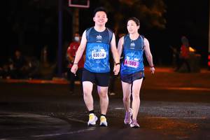 BIB: 43050, 44585
                            <button type="button" onclick="openModal(17410530)" class="btn btn-primary btn-sm float-right btn-popup" data-toggle="modal" data-target=".modal-high-quality">
                        <i class="fas fa-shopping-cart"></i> Add to Cart
                    </button>
                                            <button type="button" onclick="isThisMe(17410530, true)" class="btn btn-success btn-sm float-right btn-popup btn-isme hidden" data-toggle="tooltip" data-placement="bottom" title="นี่คือรูปของคุณใช่ไหม คลิกที่นี่เพื่อเอาเข้าอัลบั้ม">
                        <i class="fas fa-plus"></i> Add to album
                    </button>
                    <button type="button" onclick="isThisMe(17410530, false)" class="btn btn-warning btn-sm float-right btn-popup btn-isnotme hidden">
                        <i class="fas fa-ban"></i> Remove from album
                    </button>