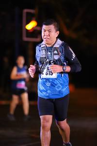 BIB: 615
                            <button type="button" onclick="openModal(17408669)" class="btn btn-primary btn-sm float-right btn-popup" data-toggle="modal" data-target=".modal-high-quality">
                        <i class="fas fa-shopping-cart"></i> Add to Cart
                    </button>
                                            <button type="button" onclick="isThisMe(17408669, true)" class="btn btn-success btn-sm float-right btn-popup btn-isme hidden" data-toggle="tooltip" data-placement="bottom" title="นี่คือรูปของคุณใช่ไหม คลิกที่นี่เพื่อเอาเข้าอัลบั้ม">
                        <i class="fas fa-plus"></i> Add to album
                    </button>
                    <button type="button" onclick="isThisMe(17408669, false)" class="btn btn-warning btn-sm float-right btn-popup btn-isnotme hidden">
                        <i class="fas fa-ban"></i> Remove from album
                    </button>