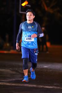 BIB: 41987
                            <button type="button" onclick="openModal(17420572)" class="btn btn-primary btn-sm float-right btn-popup" data-toggle="modal" data-target=".modal-high-quality">
                        <i class="fas fa-shopping-cart"></i> Add to Cart
                    </button>
                                            <button type="button" onclick="isThisMe(17420572, true)" class="btn btn-success btn-sm float-right btn-popup btn-isme hidden" data-toggle="tooltip" data-placement="bottom" title="นี่คือรูปของคุณใช่ไหม คลิกที่นี่เพื่อเอาเข้าอัลบั้ม">
                        <i class="fas fa-plus"></i> Add to album
                    </button>
                    <button type="button" onclick="isThisMe(17420572, false)" class="btn btn-warning btn-sm float-right btn-popup btn-isnotme hidden">
                        <i class="fas fa-ban"></i> Remove from album
                    </button>
