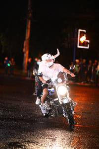 BIB: 
                            <button type="button" onclick="openModal(16403298)" class="btn btn-primary btn-sm float-right btn-popup" data-toggle="modal" data-target=".modal-high-quality">
                        <i class="fas fa-shopping-cart"></i> Add to Cart
                    </button>
                                            <button type="button" onclick="isThisMe(16403298, true)" class="btn btn-success btn-sm float-right btn-popup btn-isme hidden" data-toggle="tooltip" data-placement="bottom" title="นี่คือรูปของคุณใช่ไหม คลิกที่นี่เพื่อเอาเข้าอัลบั้ม">
                        <i class="fas fa-plus"></i> Add to album
                    </button>
                    <button type="button" onclick="isThisMe(16403298, false)" class="btn btn-warning btn-sm float-right btn-popup btn-isnotme hidden">
                        <i class="fas fa-ban"></i> Remove from album
                    </button>