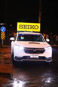 BIB: 100, 8983
                            <button type="button" onclick="openModal(16403063)" class="btn btn-primary btn-sm float-right btn-popup" data-toggle="modal" data-target=".modal-high-quality">
                        <i class="fas fa-shopping-cart"></i> Add to Cart
                    </button>
                                            <button type="button" onclick="isThisMe(16403063, true)" class="btn btn-success btn-sm float-right btn-popup btn-isme hidden" data-toggle="tooltip" data-placement="bottom" title="นี่คือรูปของคุณใช่ไหม คลิกที่นี่เพื่อเอาเข้าอัลบั้ม">
                        <i class="fas fa-plus"></i> Add to album
                    </button>
                    <button type="button" onclick="isThisMe(16403063, false)" class="btn btn-warning btn-sm float-right btn-popup btn-isnotme hidden">
                        <i class="fas fa-ban"></i> Remove from album
                    </button>