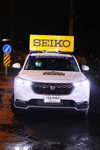 BIB: 8983
                            <button type="button" onclick="openModal(16403108)" class="btn btn-primary btn-sm float-right btn-popup" data-toggle="modal" data-target=".modal-high-quality">
                        <i class="fas fa-shopping-cart"></i> Add to Cart
                    </button>
                                            <button type="button" onclick="isThisMe(16403108, true)" class="btn btn-success btn-sm float-right btn-popup btn-isme hidden" data-toggle="tooltip" data-placement="bottom" title="นี่คือรูปของคุณใช่ไหม คลิกที่นี่เพื่อเอาเข้าอัลบั้ม">
                        <i class="fas fa-plus"></i> Add to album
                    </button>
                    <button type="button" onclick="isThisMe(16403108, false)" class="btn btn-warning btn-sm float-right btn-popup btn-isnotme hidden">
                        <i class="fas fa-ban"></i> Remove from album
                    </button>