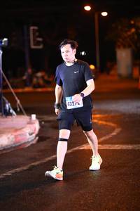 BIB: 4322
                            <button type="button" onclick="openModal(16928745)" class="btn btn-primary btn-sm float-right btn-popup" data-toggle="modal" data-target=".modal-high-quality">
                        <i class="fas fa-shopping-cart"></i> Add to Cart
                    </button>
                                            <button type="button" onclick="isThisMe(16928745, true)" class="btn btn-success btn-sm float-right btn-popup btn-isme hidden" data-toggle="tooltip" data-placement="bottom" title="นี่คือรูปของคุณใช่ไหม คลิกที่นี่เพื่อเอาเข้าอัลบั้ม">
                        <i class="fas fa-plus"></i> Add to album
                    </button>
                    <button type="button" onclick="isThisMe(16928745, false)" class="btn btn-warning btn-sm float-right btn-popup btn-isnotme hidden">
                        <i class="fas fa-ban"></i> Remove from album
                    </button>