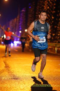 BIB: 13168
                            <button type="button" onclick="openModal(16390363)" class="btn btn-primary btn-sm float-right btn-popup" data-toggle="modal" data-target=".modal-high-quality">
                        <i class="fas fa-shopping-cart"></i> Add to Cart
                    </button>
                                            <button type="button" onclick="isThisMe(16390363, true)" class="btn btn-success btn-sm float-right btn-popup btn-isme hidden" data-toggle="tooltip" data-placement="bottom" title="นี่คือรูปของคุณใช่ไหม คลิกที่นี่เพื่อเอาเข้าอัลบั้ม">
                        <i class="fas fa-plus"></i> Add to album
                    </button>
                    <button type="button" onclick="isThisMe(16390363, false)" class="btn btn-warning btn-sm float-right btn-popup btn-isnotme hidden">
                        <i class="fas fa-ban"></i> Remove from album
                    </button>