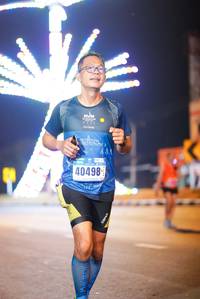 BIB: 40498
                            <button type="button" onclick="openModal(18028228)" class="btn btn-primary btn-sm float-right btn-popup" data-toggle="modal" data-target=".modal-high-quality">
                        <i class="fas fa-shopping-cart"></i> Add to Cart
                    </button>
                                            <button type="button" onclick="isThisMe(18028228, true)" class="btn btn-success btn-sm float-right btn-popup btn-isme hidden" data-toggle="tooltip" data-placement="bottom" title="นี่คือรูปของคุณใช่ไหม คลิกที่นี่เพื่อเอาเข้าอัลบั้ม">
                        <i class="fas fa-plus"></i> Add to album
                    </button>
                    <button type="button" onclick="isThisMe(18028228, false)" class="btn btn-warning btn-sm float-right btn-popup btn-isnotme hidden">
                        <i class="fas fa-ban"></i> Remove from album
                    </button>