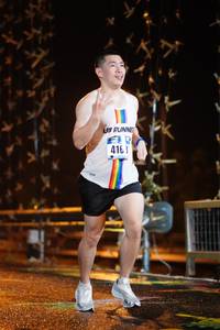 BIB: 4163
                            <button type="button" onclick="openModal(16215735)" class="btn btn-primary btn-sm float-right btn-popup" data-toggle="modal" data-target=".modal-high-quality">
                        <i class="fas fa-shopping-cart"></i> Add to Cart
                    </button>
                                            <button type="button" onclick="isThisMe(16215735, true)" class="btn btn-success btn-sm float-right btn-popup btn-isme hidden" data-toggle="tooltip" data-placement="bottom" title="นี่คือรูปของคุณใช่ไหม คลิกที่นี่เพื่อเอาเข้าอัลบั้ม">
                        <i class="fas fa-plus"></i> Add to album
                    </button>
                    <button type="button" onclick="isThisMe(16215735, false)" class="btn btn-warning btn-sm float-right btn-popup btn-isnotme hidden">
                        <i class="fas fa-ban"></i> Remove from album
                    </button>