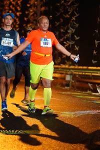 BIB: 0869, 94407
                            <button type="button" onclick="openModal(16359182)" class="btn btn-primary btn-sm float-right btn-popup" data-toggle="modal" data-target=".modal-high-quality">
                        <i class="fas fa-shopping-cart"></i> Add to Cart
                    </button>
                                            <button type="button" onclick="isThisMe(16359182, true)" class="btn btn-success btn-sm float-right btn-popup btn-isme hidden" data-toggle="tooltip" data-placement="bottom" title="นี่คือรูปของคุณใช่ไหม คลิกที่นี่เพื่อเอาเข้าอัลบั้ม">
                        <i class="fas fa-plus"></i> Add to album
                    </button>
                    <button type="button" onclick="isThisMe(16359182, false)" class="btn btn-warning btn-sm float-right btn-popup btn-isnotme hidden">
                        <i class="fas fa-ban"></i> Remove from album
                    </button>