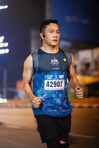 BIB: 2022, 42902
                            <button type="button" onclick="openModal(17303237)" class="btn btn-primary btn-sm float-right btn-popup" data-toggle="modal" data-target=".modal-high-quality">
                        <i class="fas fa-shopping-cart"></i> Add to Cart
                    </button>
                                            <button type="button" onclick="isThisMe(17303237, true)" class="btn btn-success btn-sm float-right btn-popup btn-isme hidden" data-toggle="tooltip" data-placement="bottom" title="นี่คือรูปของคุณใช่ไหม คลิกที่นี่เพื่อเอาเข้าอัลบั้ม">
                        <i class="fas fa-plus"></i> Add to album
                    </button>
                    <button type="button" onclick="isThisMe(17303237, false)" class="btn btn-warning btn-sm float-right btn-popup btn-isnotme hidden">
                        <i class="fas fa-ban"></i> Remove from album
                    </button>