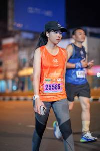 BIB: 4112, 25585
                            <button type="button" onclick="openModal(17814106)" class="btn btn-primary btn-sm float-right btn-popup" data-toggle="modal" data-target=".modal-high-quality">
                        <i class="fas fa-shopping-cart"></i> Add to Cart
                    </button>
                                            <button type="button" onclick="isThisMe(17814106, true)" class="btn btn-success btn-sm float-right btn-popup btn-isme hidden" data-toggle="tooltip" data-placement="bottom" title="นี่คือรูปของคุณใช่ไหม คลิกที่นี่เพื่อเอาเข้าอัลบั้ม">
                        <i class="fas fa-plus"></i> Add to album
                    </button>
                    <button type="button" onclick="isThisMe(17814106, false)" class="btn btn-warning btn-sm float-right btn-popup btn-isnotme hidden">
                        <i class="fas fa-ban"></i> Remove from album
                    </button>