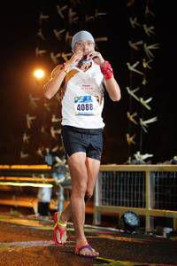 BIB: 4088, 
                            <button type="button" onclick="openModal(16315674)" class="btn btn-primary btn-sm float-right btn-popup" data-toggle="modal" data-target=".modal-high-quality">
                        <i class="fas fa-shopping-cart"></i> Add to Cart
                    </button>
                                            <button type="button" onclick="isThisMe(16315674, true)" class="btn btn-success btn-sm float-right btn-popup btn-isme hidden" data-toggle="tooltip" data-placement="bottom" title="นี่คือรูปของคุณใช่ไหม คลิกที่นี่เพื่อเอาเข้าอัลบั้ม">
                        <i class="fas fa-plus"></i> Add to album
                    </button>
                    <button type="button" onclick="isThisMe(16315674, false)" class="btn btn-warning btn-sm float-right btn-popup btn-isnotme hidden">
                        <i class="fas fa-ban"></i> Remove from album
                    </button>