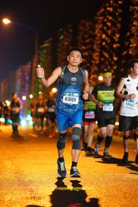 BIB: 68402, 41009, 4213
                            <button type="button" onclick="openModal(16394538)" class="btn btn-primary btn-sm float-right btn-popup" data-toggle="modal" data-target=".modal-high-quality">
                        <i class="fas fa-shopping-cart"></i> Add to Cart
                    </button>
                                            <button type="button" onclick="isThisMe(16394538, true)" class="btn btn-success btn-sm float-right btn-popup btn-isme hidden" data-toggle="tooltip" data-placement="bottom" title="นี่คือรูปของคุณใช่ไหม คลิกที่นี่เพื่อเอาเข้าอัลบั้ม">
                        <i class="fas fa-plus"></i> Add to album
                    </button>
                    <button type="button" onclick="isThisMe(16394538, false)" class="btn btn-warning btn-sm float-right btn-popup btn-isnotme hidden">
                        <i class="fas fa-ban"></i> Remove from album
                    </button>