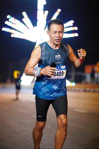 BIB: 202, 0489
                            <button type="button" onclick="openModal(17246614)" class="btn btn-primary btn-sm float-right btn-popup" data-toggle="modal" data-target=".modal-high-quality">
                        <i class="fas fa-shopping-cart"></i> Add to Cart
                    </button>
                                            <button type="button" onclick="isThisMe(17246614, true)" class="btn btn-success btn-sm float-right btn-popup btn-isme hidden" data-toggle="tooltip" data-placement="bottom" title="นี่คือรูปของคุณใช่ไหม คลิกที่นี่เพื่อเอาเข้าอัลบั้ม">
                        <i class="fas fa-plus"></i> Add to album
                    </button>
                    <button type="button" onclick="isThisMe(17246614, false)" class="btn btn-warning btn-sm float-right btn-popup btn-isnotme hidden">
                        <i class="fas fa-ban"></i> Remove from album
                    </button>