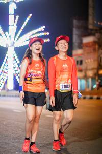 BIB: 26123, 21013
                            <button type="button" onclick="openModal(17813749)" class="btn btn-primary btn-sm float-right btn-popup" data-toggle="modal" data-target=".modal-high-quality">
                        <i class="fas fa-shopping-cart"></i> Add to Cart
                    </button>
                                            <button type="button" onclick="isThisMe(17813749, true)" class="btn btn-success btn-sm float-right btn-popup btn-isme hidden" data-toggle="tooltip" data-placement="bottom" title="นี่คือรูปของคุณใช่ไหม คลิกที่นี่เพื่อเอาเข้าอัลบั้ม">
                        <i class="fas fa-plus"></i> Add to album
                    </button>
                    <button type="button" onclick="isThisMe(17813749, false)" class="btn btn-warning btn-sm float-right btn-popup btn-isnotme hidden">
                        <i class="fas fa-ban"></i> Remove from album
                    </button>