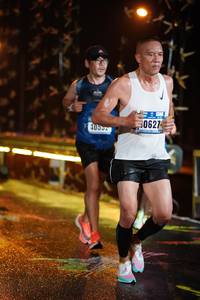 BIB: 0627, 10532
                            <button type="button" onclick="openModal(16182783)" class="btn btn-primary btn-sm float-right btn-popup" data-toggle="modal" data-target=".modal-high-quality">
                        <i class="fas fa-shopping-cart"></i> Add to Cart
                    </button>
                                            <button type="button" onclick="isThisMe(16182783, true)" class="btn btn-success btn-sm float-right btn-popup btn-isme hidden" data-toggle="tooltip" data-placement="bottom" title="นี่คือรูปของคุณใช่ไหม คลิกที่นี่เพื่อเอาเข้าอัลบั้ม">
                        <i class="fas fa-plus"></i> Add to album
                    </button>
                    <button type="button" onclick="isThisMe(16182783, false)" class="btn btn-warning btn-sm float-right btn-popup btn-isnotme hidden">
                        <i class="fas fa-ban"></i> Remove from album
                    </button>