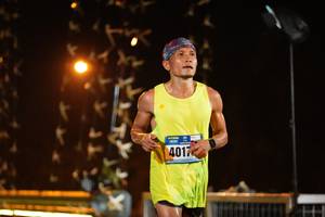 BIB: 4017
                            <button type="button" onclick="openModal(16171671)" class="btn btn-primary btn-sm float-right btn-popup" data-toggle="modal" data-target=".modal-high-quality">
                        <i class="fas fa-shopping-cart"></i> Add to Cart
                    </button>
                                            <button type="button" onclick="isThisMe(16171671, true)" class="btn btn-success btn-sm float-right btn-popup btn-isme hidden" data-toggle="tooltip" data-placement="bottom" title="นี่คือรูปของคุณใช่ไหม คลิกที่นี่เพื่อเอาเข้าอัลบั้ม">
                        <i class="fas fa-plus"></i> Add to album
                    </button>
                    <button type="button" onclick="isThisMe(16171671, false)" class="btn btn-warning btn-sm float-right btn-popup btn-isnotme hidden">
                        <i class="fas fa-ban"></i> Remove from album
                    </button>