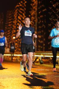 BIB: 4109
                            <button type="button" onclick="openModal(16246217)" class="btn btn-primary btn-sm float-right btn-popup" data-toggle="modal" data-target=".modal-high-quality">
                        <i class="fas fa-shopping-cart"></i> Add to Cart
                    </button>
                                            <button type="button" onclick="isThisMe(16246217, true)" class="btn btn-success btn-sm float-right btn-popup btn-isme hidden" data-toggle="tooltip" data-placement="bottom" title="นี่คือรูปของคุณใช่ไหม คลิกที่นี่เพื่อเอาเข้าอัลบั้ม">
                        <i class="fas fa-plus"></i> Add to album
                    </button>
                    <button type="button" onclick="isThisMe(16246217, false)" class="btn btn-warning btn-sm float-right btn-popup btn-isnotme hidden">
                        <i class="fas fa-ban"></i> Remove from album
                    </button>