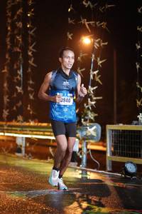 BIB: 940
                            <button type="button" onclick="openModal(16178051)" class="btn btn-primary btn-sm float-right btn-popup" data-toggle="modal" data-target=".modal-high-quality">
                        <i class="fas fa-shopping-cart"></i> Add to Cart
                    </button>
                                            <button type="button" onclick="isThisMe(16178051, true)" class="btn btn-success btn-sm float-right btn-popup btn-isme hidden" data-toggle="tooltip" data-placement="bottom" title="นี่คือรูปของคุณใช่ไหม คลิกที่นี่เพื่อเอาเข้าอัลบั้ม">
                        <i class="fas fa-plus"></i> Add to album
                    </button>
                    <button type="button" onclick="isThisMe(16178051, false)" class="btn btn-warning btn-sm float-right btn-popup btn-isnotme hidden">
                        <i class="fas fa-ban"></i> Remove from album
                    </button>