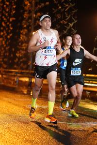 BIB: 41777, 40433
                            <button type="button" onclick="openModal(16196291)" class="btn btn-primary btn-sm float-right btn-popup" data-toggle="modal" data-target=".modal-high-quality">
                        <i class="fas fa-shopping-cart"></i> Add to Cart
                    </button>
                                            <button type="button" onclick="isThisMe(16196291, true)" class="btn btn-success btn-sm float-right btn-popup btn-isme hidden" data-toggle="tooltip" data-placement="bottom" title="นี่คือรูปของคุณใช่ไหม คลิกที่นี่เพื่อเอาเข้าอัลบั้ม">
                        <i class="fas fa-plus"></i> Add to album
                    </button>
                    <button type="button" onclick="isThisMe(16196291, false)" class="btn btn-warning btn-sm float-right btn-popup btn-isnotme hidden">
                        <i class="fas fa-ban"></i> Remove from album
                    </button>