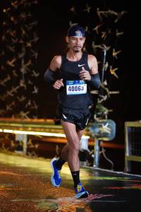 BIB: 40063
                            <button type="button" onclick="openModal(16182232)" class="btn btn-primary btn-sm float-right btn-popup" data-toggle="modal" data-target=".modal-high-quality">
                        <i class="fas fa-shopping-cart"></i> Add to Cart
                    </button>
                                            <button type="button" onclick="isThisMe(16182232, true)" class="btn btn-success btn-sm float-right btn-popup btn-isme hidden" data-toggle="tooltip" data-placement="bottom" title="นี่คือรูปของคุณใช่ไหม คลิกที่นี่เพื่อเอาเข้าอัลบั้ม">
                        <i class="fas fa-plus"></i> Add to album
                    </button>
                    <button type="button" onclick="isThisMe(16182232, false)" class="btn btn-warning btn-sm float-right btn-popup btn-isnotme hidden">
                        <i class="fas fa-ban"></i> Remove from album
                    </button>