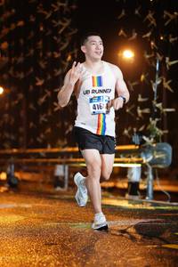 BIB: 416
                            <button type="button" onclick="openModal(16215721)" class="btn btn-primary btn-sm float-right btn-popup" data-toggle="modal" data-target=".modal-high-quality">
                        <i class="fas fa-shopping-cart"></i> Add to Cart
                    </button>
                                            <button type="button" onclick="isThisMe(16215721, true)" class="btn btn-success btn-sm float-right btn-popup btn-isme hidden" data-toggle="tooltip" data-placement="bottom" title="นี่คือรูปของคุณใช่ไหม คลิกที่นี่เพื่อเอาเข้าอัลบั้ม">
                        <i class="fas fa-plus"></i> Add to album
                    </button>
                    <button type="button" onclick="isThisMe(16215721, false)" class="btn btn-warning btn-sm float-right btn-popup btn-isnotme hidden">
                        <i class="fas fa-ban"></i> Remove from album
                    </button>