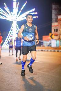 BIB: 827
                            <button type="button" onclick="openModal(17869791)" class="btn btn-primary btn-sm float-right btn-popup" data-toggle="modal" data-target=".modal-high-quality">
                        <i class="fas fa-shopping-cart"></i> Add to Cart
                    </button>
                                            <button type="button" onclick="isThisMe(17869791, true)" class="btn btn-success btn-sm float-right btn-popup btn-isme hidden" data-toggle="tooltip" data-placement="bottom" title="นี่คือรูปของคุณใช่ไหม คลิกที่นี่เพื่อเอาเข้าอัลบั้ม">
                        <i class="fas fa-plus"></i> Add to album
                    </button>
                    <button type="button" onclick="isThisMe(17869791, false)" class="btn btn-warning btn-sm float-right btn-popup btn-isnotme hidden">
                        <i class="fas fa-ban"></i> Remove from album
                    </button>
