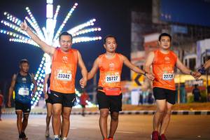 BIB: 22739, 23342, 20727, 181
                            <button type="button" onclick="openModal(17211933)" class="btn btn-primary btn-sm float-right btn-popup" data-toggle="modal" data-target=".modal-high-quality">
                        <i class="fas fa-shopping-cart"></i> Add to Cart
                    </button>
                                            <button type="button" onclick="isThisMe(17211933, true)" class="btn btn-success btn-sm float-right btn-popup btn-isme hidden" data-toggle="tooltip" data-placement="bottom" title="นี่คือรูปของคุณใช่ไหม คลิกที่นี่เพื่อเอาเข้าอัลบั้ม">
                        <i class="fas fa-plus"></i> Add to album
                    </button>
                    <button type="button" onclick="isThisMe(17211933, false)" class="btn btn-warning btn-sm float-right btn-popup btn-isnotme hidden">
                        <i class="fas fa-ban"></i> Remove from album
                    </button>