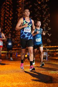 BIB: 42537, 40568
                            <button type="button" onclick="openModal(16230570)" class="btn btn-primary btn-sm float-right btn-popup" data-toggle="modal" data-target=".modal-high-quality">
                        <i class="fas fa-shopping-cart"></i> Add to Cart
                    </button>
                                            <button type="button" onclick="isThisMe(16230570, true)" class="btn btn-success btn-sm float-right btn-popup btn-isme hidden" data-toggle="tooltip" data-placement="bottom" title="นี่คือรูปของคุณใช่ไหม คลิกที่นี่เพื่อเอาเข้าอัลบั้ม">
                        <i class="fas fa-plus"></i> Add to album
                    </button>
                    <button type="button" onclick="isThisMe(16230570, false)" class="btn btn-warning btn-sm float-right btn-popup btn-isnotme hidden">
                        <i class="fas fa-ban"></i> Remove from album
                    </button>