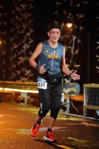 BIB: 300, 3235
                            <button type="button" onclick="openModal(16398940)" class="btn btn-primary btn-sm float-right btn-popup" data-toggle="modal" data-target=".modal-high-quality">
                        <i class="fas fa-shopping-cart"></i> Add to Cart
                    </button>
                                            <button type="button" onclick="isThisMe(16398940, true)" class="btn btn-success btn-sm float-right btn-popup btn-isme hidden" data-toggle="tooltip" data-placement="bottom" title="นี่คือรูปของคุณใช่ไหม คลิกที่นี่เพื่อเอาเข้าอัลบั้ม">
                        <i class="fas fa-plus"></i> Add to album
                    </button>
                    <button type="button" onclick="isThisMe(16398940, false)" class="btn btn-warning btn-sm float-right btn-popup btn-isnotme hidden">
                        <i class="fas fa-ban"></i> Remove from album
                    </button>