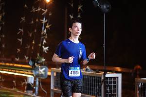 BIB: 41035
                            <button type="button" onclick="openModal(16173791)" class="btn btn-primary btn-sm float-right btn-popup" data-toggle="modal" data-target=".modal-high-quality">
                        <i class="fas fa-shopping-cart"></i> Add to Cart
                    </button>
                                            <button type="button" onclick="isThisMe(16173791, true)" class="btn btn-success btn-sm float-right btn-popup btn-isme hidden" data-toggle="tooltip" data-placement="bottom" title="นี่คือรูปของคุณใช่ไหม คลิกที่นี่เพื่อเอาเข้าอัลบั้ม">
                        <i class="fas fa-plus"></i> Add to album
                    </button>
                    <button type="button" onclick="isThisMe(16173791, false)" class="btn btn-warning btn-sm float-right btn-popup btn-isnotme hidden">
                        <i class="fas fa-ban"></i> Remove from album
                    </button>