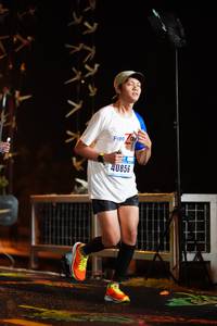 BIB: 40856
                            <button type="button" onclick="openModal(16238012)" class="btn btn-primary btn-sm float-right btn-popup" data-toggle="modal" data-target=".modal-high-quality">
                        <i class="fas fa-shopping-cart"></i> Add to Cart
                    </button>
                                            <button type="button" onclick="isThisMe(16238012, true)" class="btn btn-success btn-sm float-right btn-popup btn-isme hidden" data-toggle="tooltip" data-placement="bottom" title="นี่คือรูปของคุณใช่ไหม คลิกที่นี่เพื่อเอาเข้าอัลบั้ม">
                        <i class="fas fa-plus"></i> Add to album
                    </button>
                    <button type="button" onclick="isThisMe(16238012, false)" class="btn btn-warning btn-sm float-right btn-popup btn-isnotme hidden">
                        <i class="fas fa-ban"></i> Remove from album
                    </button>