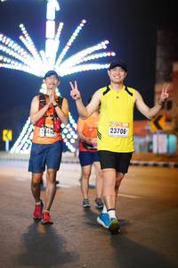 BIB: 20460, 23706
                            <button type="button" onclick="openModal(17270109)" class="btn btn-primary btn-sm float-right btn-popup" data-toggle="modal" data-target=".modal-high-quality">
                        <i class="fas fa-shopping-cart"></i> Add to Cart
                    </button>
                                            <button type="button" onclick="isThisMe(17270109, true)" class="btn btn-success btn-sm float-right btn-popup btn-isme hidden" data-toggle="tooltip" data-placement="bottom" title="นี่คือรูปของคุณใช่ไหม คลิกที่นี่เพื่อเอาเข้าอัลบั้ม">
                        <i class="fas fa-plus"></i> Add to album
                    </button>
                    <button type="button" onclick="isThisMe(17270109, false)" class="btn btn-warning btn-sm float-right btn-popup btn-isnotme hidden">
                        <i class="fas fa-ban"></i> Remove from album
                    </button>