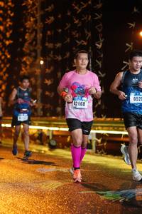 BIB: 0520, 42668
                            <button type="button" onclick="openModal(16197288)" class="btn btn-primary btn-sm float-right btn-popup" data-toggle="modal" data-target=".modal-high-quality">
                        <i class="fas fa-shopping-cart"></i> Add to Cart
                    </button>
                                            <button type="button" onclick="isThisMe(16197288, true)" class="btn btn-success btn-sm float-right btn-popup btn-isme hidden" data-toggle="tooltip" data-placement="bottom" title="นี่คือรูปของคุณใช่ไหม คลิกที่นี่เพื่อเอาเข้าอัลบั้ม">
                        <i class="fas fa-plus"></i> Add to album
                    </button>
                    <button type="button" onclick="isThisMe(16197288, false)" class="btn btn-warning btn-sm float-right btn-popup btn-isnotme hidden">
                        <i class="fas fa-ban"></i> Remove from album
                    </button>