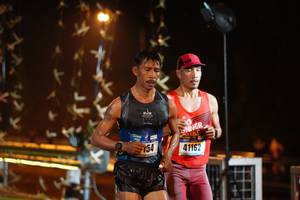 BIB: 154, 41162
                            <button type="button" onclick="openModal(16174051)" class="btn btn-primary btn-sm float-right btn-popup" data-toggle="modal" data-target=".modal-high-quality">
                        <i class="fas fa-shopping-cart"></i> Add to Cart
                    </button>
                                            <button type="button" onclick="isThisMe(16174051, true)" class="btn btn-success btn-sm float-right btn-popup btn-isme hidden" data-toggle="tooltip" data-placement="bottom" title="นี่คือรูปของคุณใช่ไหม คลิกที่นี่เพื่อเอาเข้าอัลบั้ม">
                        <i class="fas fa-plus"></i> Add to album
                    </button>
                    <button type="button" onclick="isThisMe(16174051, false)" class="btn btn-warning btn-sm float-right btn-popup btn-isnotme hidden">
                        <i class="fas fa-ban"></i> Remove from album
                    </button>