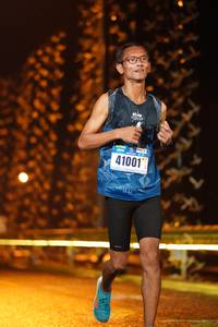 BIB: 41001
                            <button type="button" onclick="openModal(16213736)" class="btn btn-primary btn-sm float-right btn-popup" data-toggle="modal" data-target=".modal-high-quality">
                        <i class="fas fa-shopping-cart"></i> Add to Cart
                    </button>
                                            <button type="button" onclick="isThisMe(16213736, true)" class="btn btn-success btn-sm float-right btn-popup btn-isme hidden" data-toggle="tooltip" data-placement="bottom" title="นี่คือรูปของคุณใช่ไหม คลิกที่นี่เพื่อเอาเข้าอัลบั้ม">
                        <i class="fas fa-plus"></i> Add to album
                    </button>
                    <button type="button" onclick="isThisMe(16213736, false)" class="btn btn-warning btn-sm float-right btn-popup btn-isnotme hidden">
                        <i class="fas fa-ban"></i> Remove from album
                    </button>