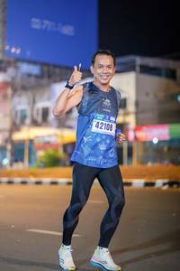 BIB: 42108
                            <button type="button" onclick="openModal(17839906)" class="btn btn-primary btn-sm float-right btn-popup" data-toggle="modal" data-target=".modal-high-quality">
                        <i class="fas fa-shopping-cart"></i> Add to Cart
                    </button>
                                            <button type="button" onclick="isThisMe(17839906, true)" class="btn btn-success btn-sm float-right btn-popup btn-isme hidden" data-toggle="tooltip" data-placement="bottom" title="นี่คือรูปของคุณใช่ไหม คลิกที่นี่เพื่อเอาเข้าอัลบั้ม">
                        <i class="fas fa-plus"></i> Add to album
                    </button>
                    <button type="button" onclick="isThisMe(17839906, false)" class="btn btn-warning btn-sm float-right btn-popup btn-isnotme hidden">
                        <i class="fas fa-ban"></i> Remove from album
                    </button>
